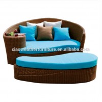 Luxury hotel used outdoor wicker rattan daybed seaside bed